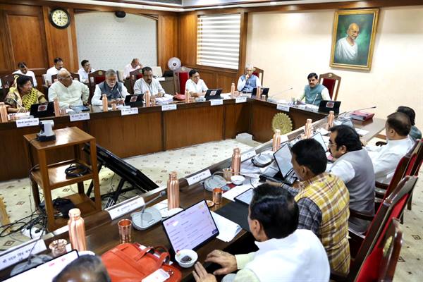 Cabinet Meeting: मध्य प्रदेश सरकार का बड़ा फैसला: मेधावी छात्रों को 2031 तक मिलेगी फ्री स्कूटी Madhya Pradesh State Cabinet Meeting Chaired by Chief Minister Dr Mohan Yadav
